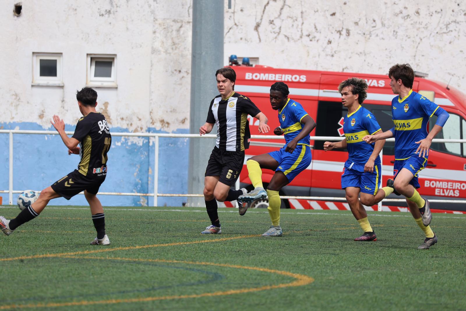 WhatsApp Image 2025-04-12 at 15.24.44 (1)