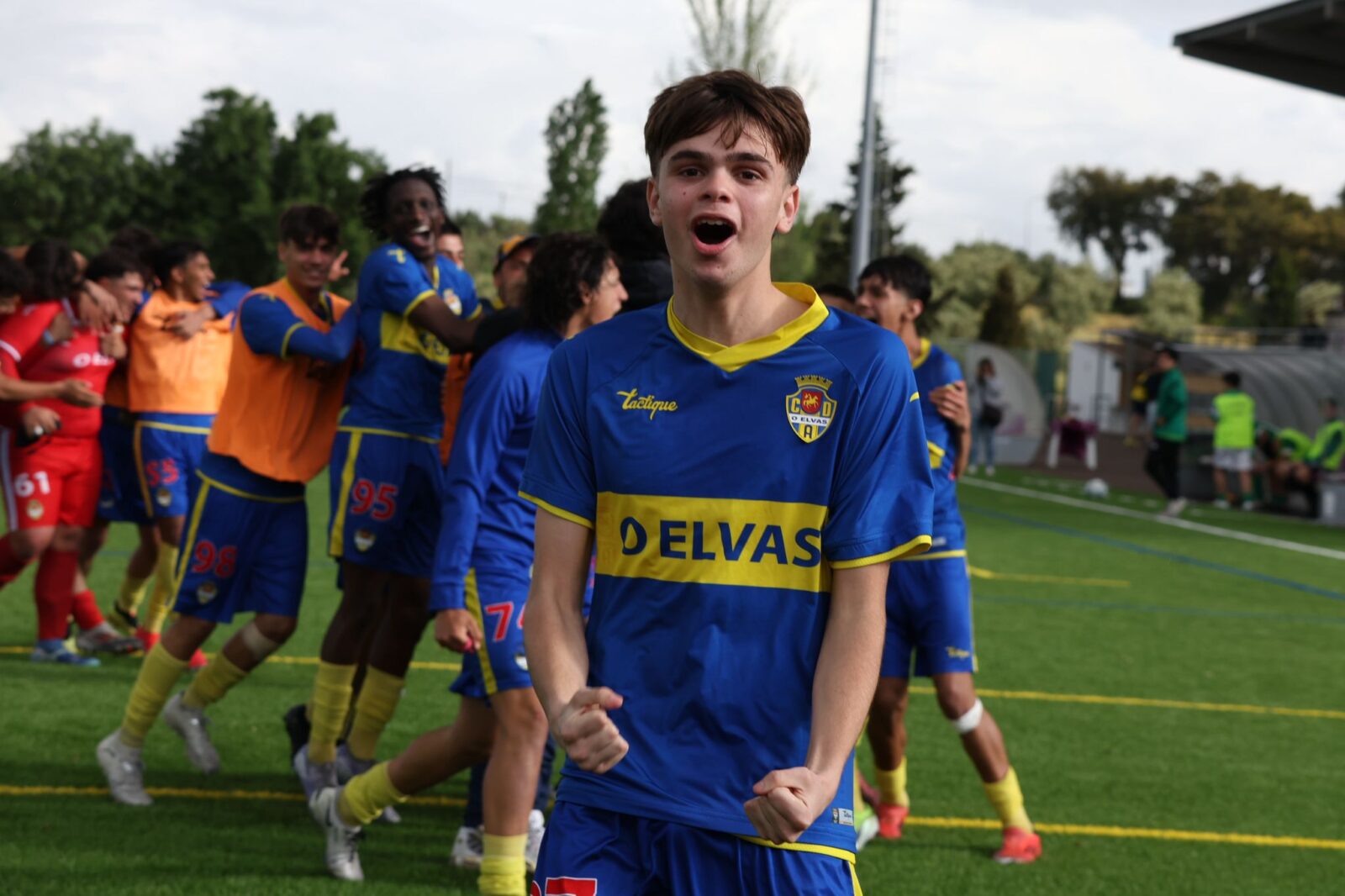 WhatsApp Image 2025-05-03 at 18.14.07 (1)